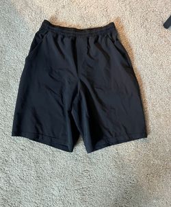 Lululemon pace breaker shorts 9 inch