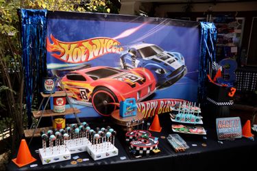 HOT WHEELS Party Supplies Table Decor....Birthday Backdrop