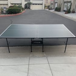 Stiga Ping Pong Table