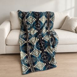 Wool/Alpaca Queen blanket