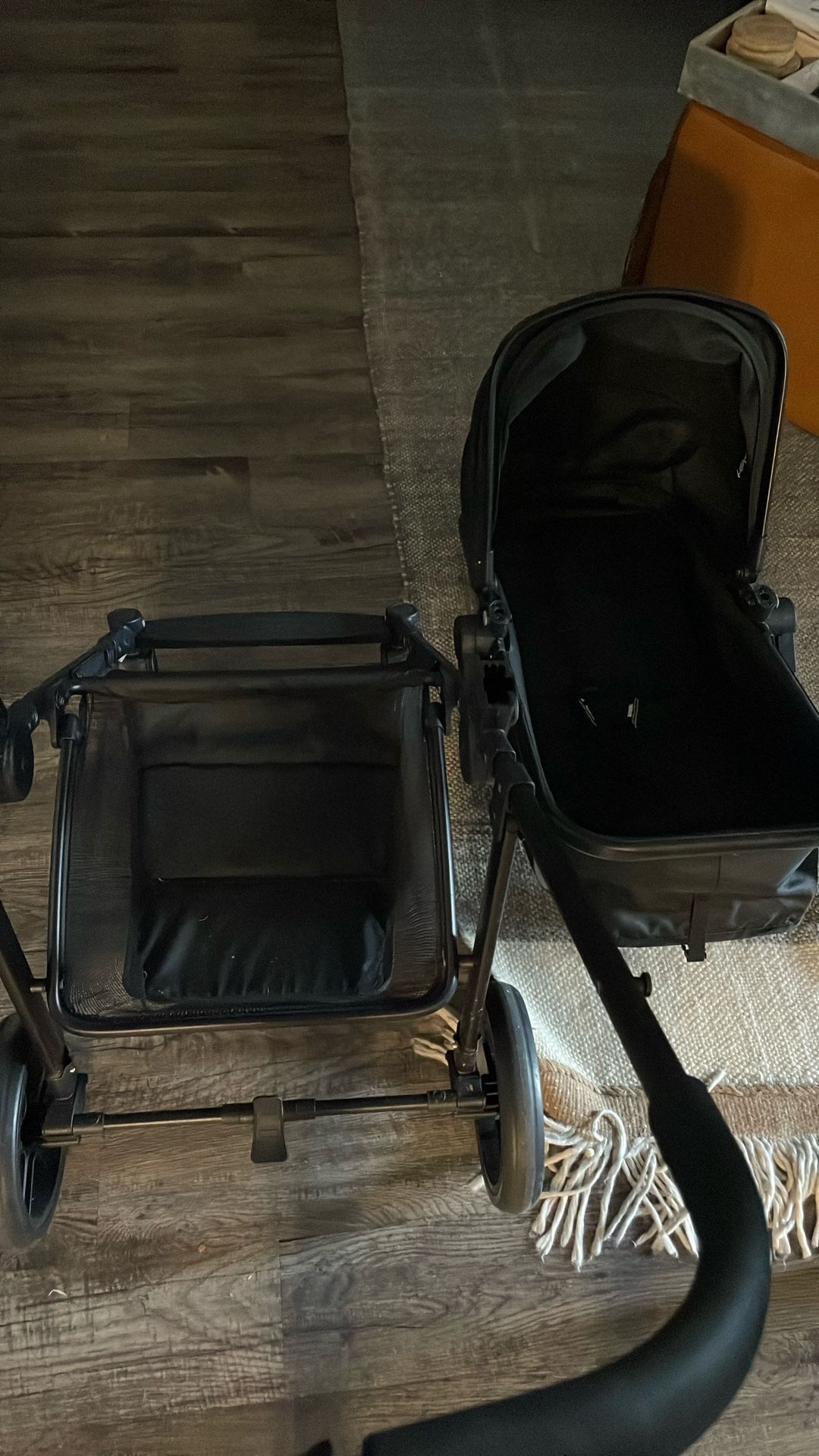 Baby Joy Stroller/bassinet