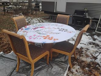 Round Glass Table!!!