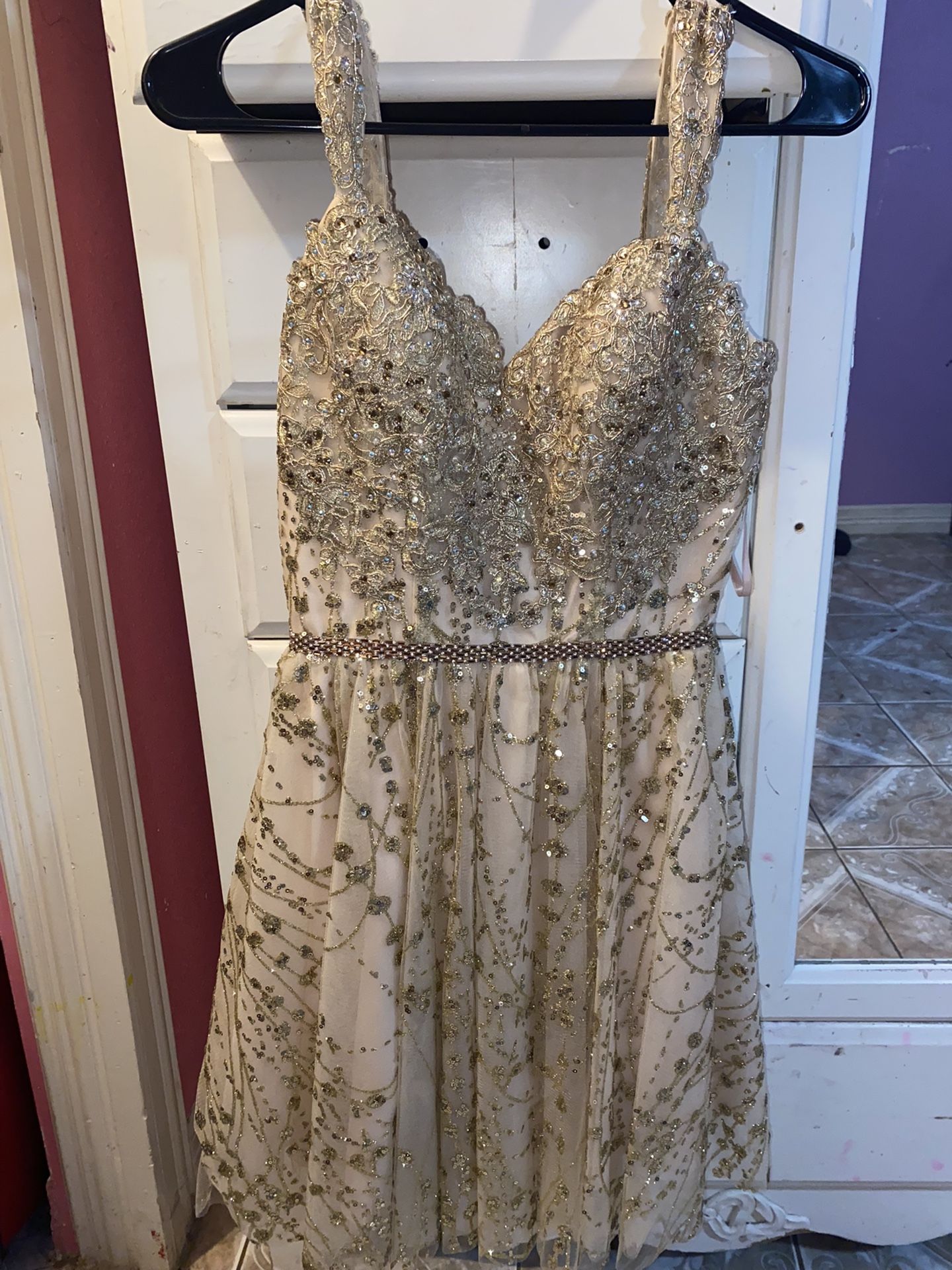 Gold Dama Dresses - www.rajagirimanappuram.com