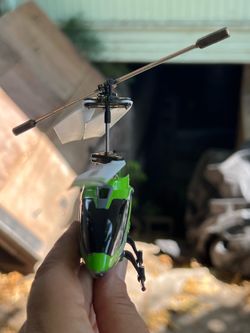 2 RC Helicopters – Syma S107G & Propel Gyropter – Complete with Remotes & Manuals