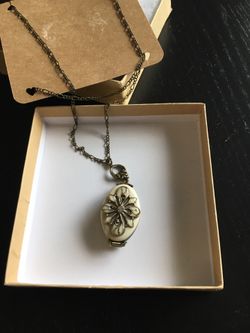 Treasure necklace/pendant