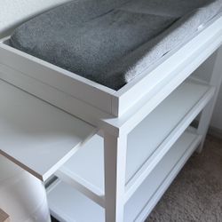 Baby Diaper Changing Table