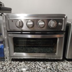 Cuisinart Air fryer, Toaster, Oven (Delivery In D.C)
