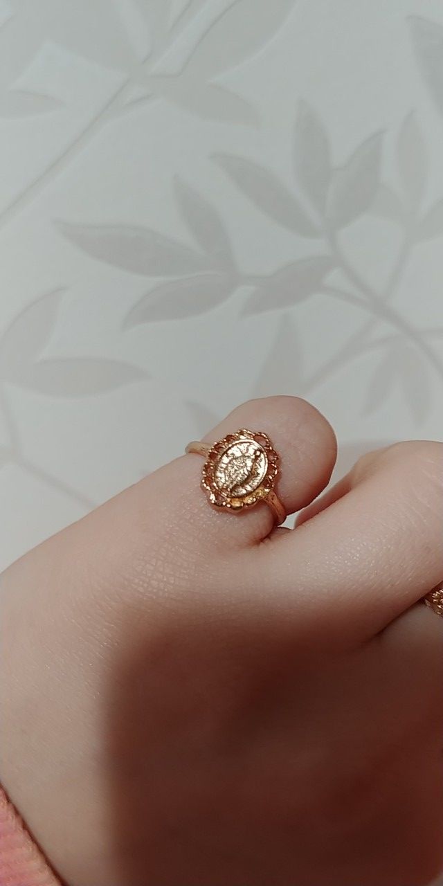 Vintage Jamsa/ Hamsa golden ring size 4.5