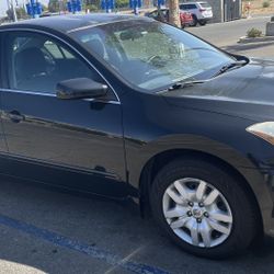 2015 Nissan Altima 25