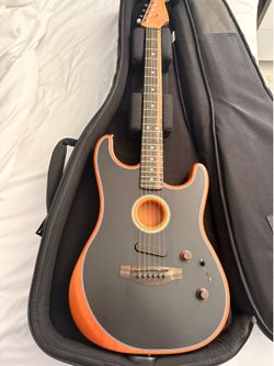 American Acoustasonic® Strat®, Ebony Fingerboard, Black