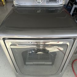 Samsung Steam Smart Care gas dryer