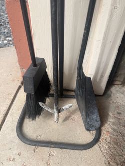 Black Metal Fireplace Tool Set