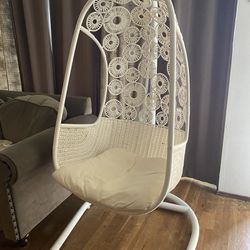 White basket Chair