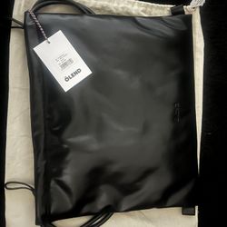 Olend Black Folded Bag