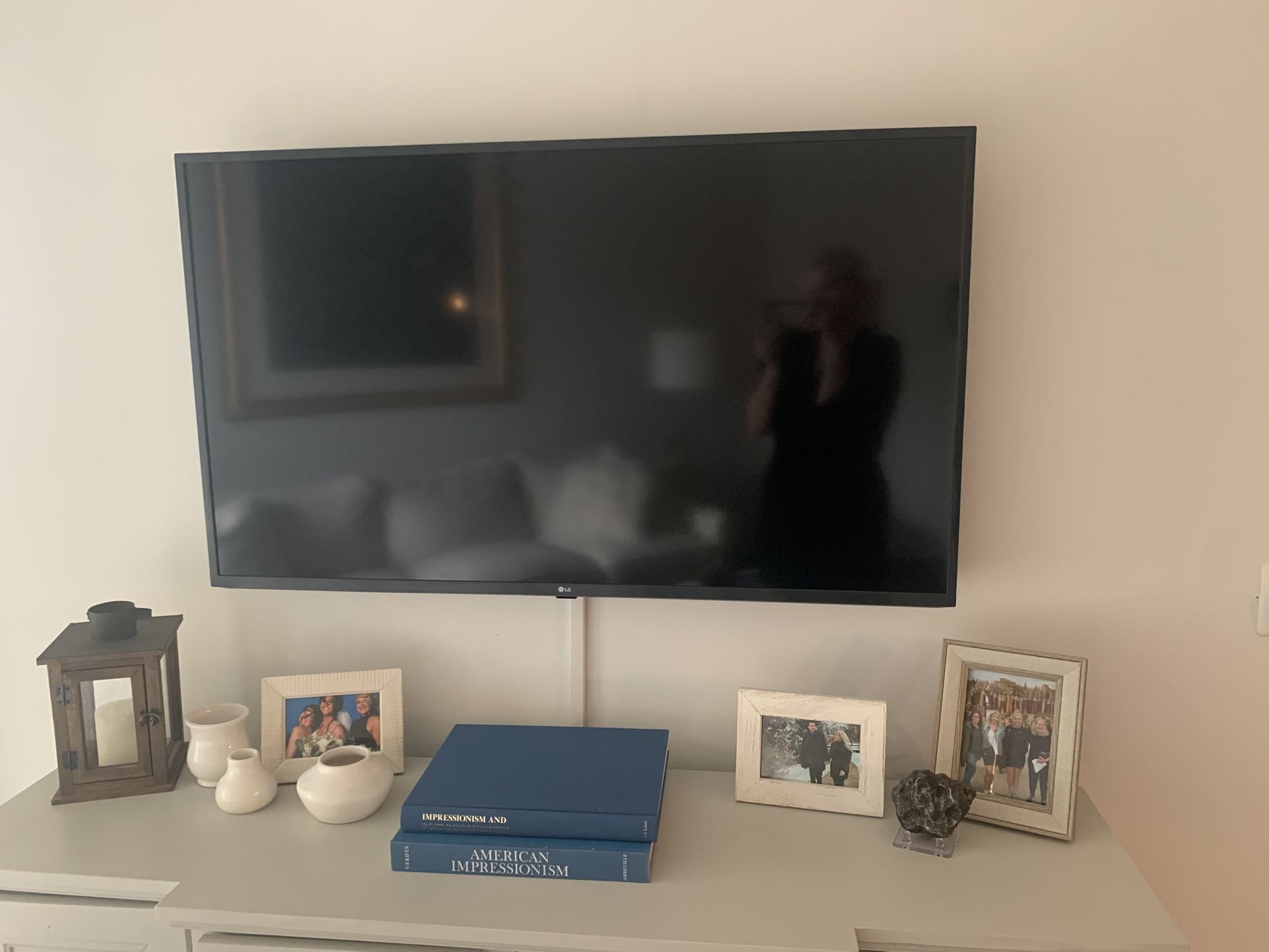 50 INCH LG WebOS Smart TV with AI ThinQ - Hardly Used! - $275