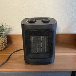 🔥 Ceramic Space Heater – Great Condition – $12