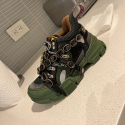 Gucci Flashtrek 