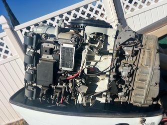 1982 Suzuki DT115 oil-injection outboard motor!