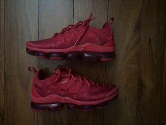 Nike Air VaporMax Plus Red October Sneakers