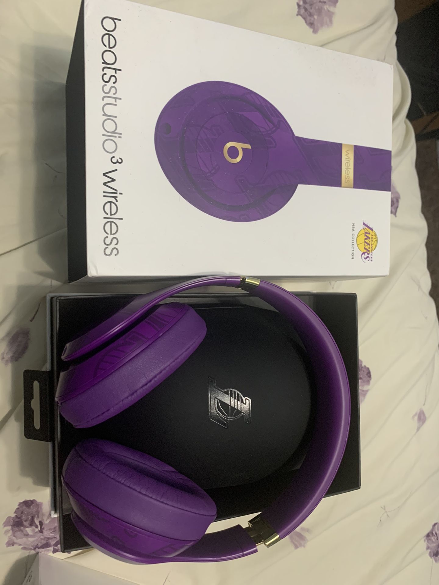 Beats Studio Over Ears Lakers