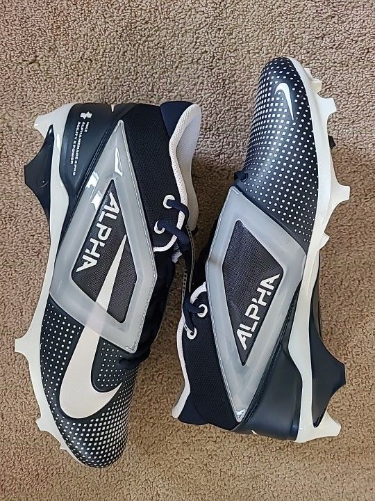 Nike Alpha Menace 4 Pro 