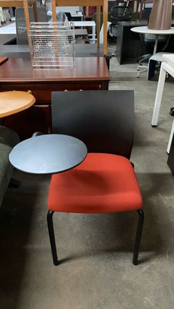 Vecta student chair
