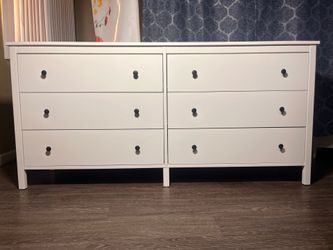 Comoda IKEA