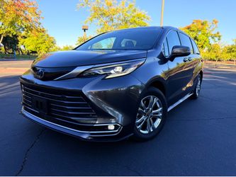 2023 Toyota Sienna