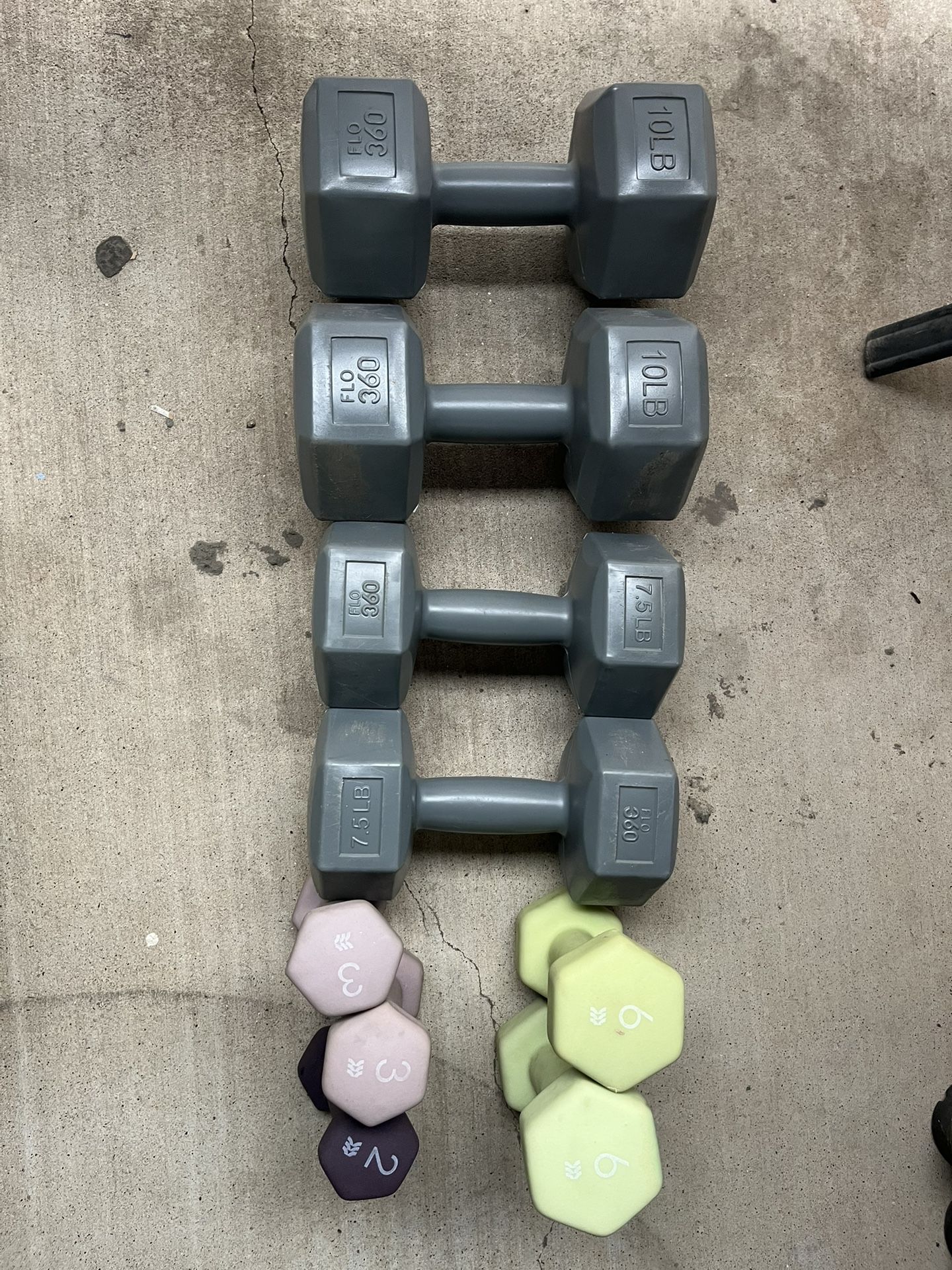 🏋️♂️ Complete Dumbbell Set – Excellent Condition 🏋️♀️