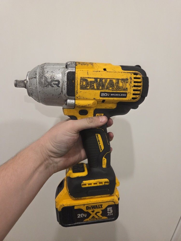 DeWalt 1/2 Wrench Impact Gun