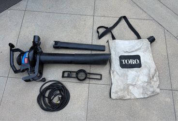 Toro electric Super Blower with long extension cord