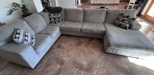 Large Grey Sectional Couch With Pillows