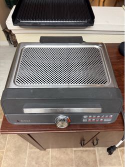 Ninja Sizzle Indoor Grill / Griddle – Like New