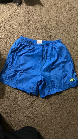 Nike shorts Large