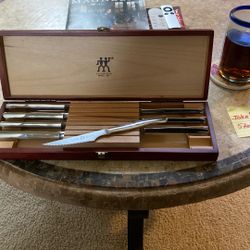 J A HENCKELS Professional 8 Piece Steak Knife Set