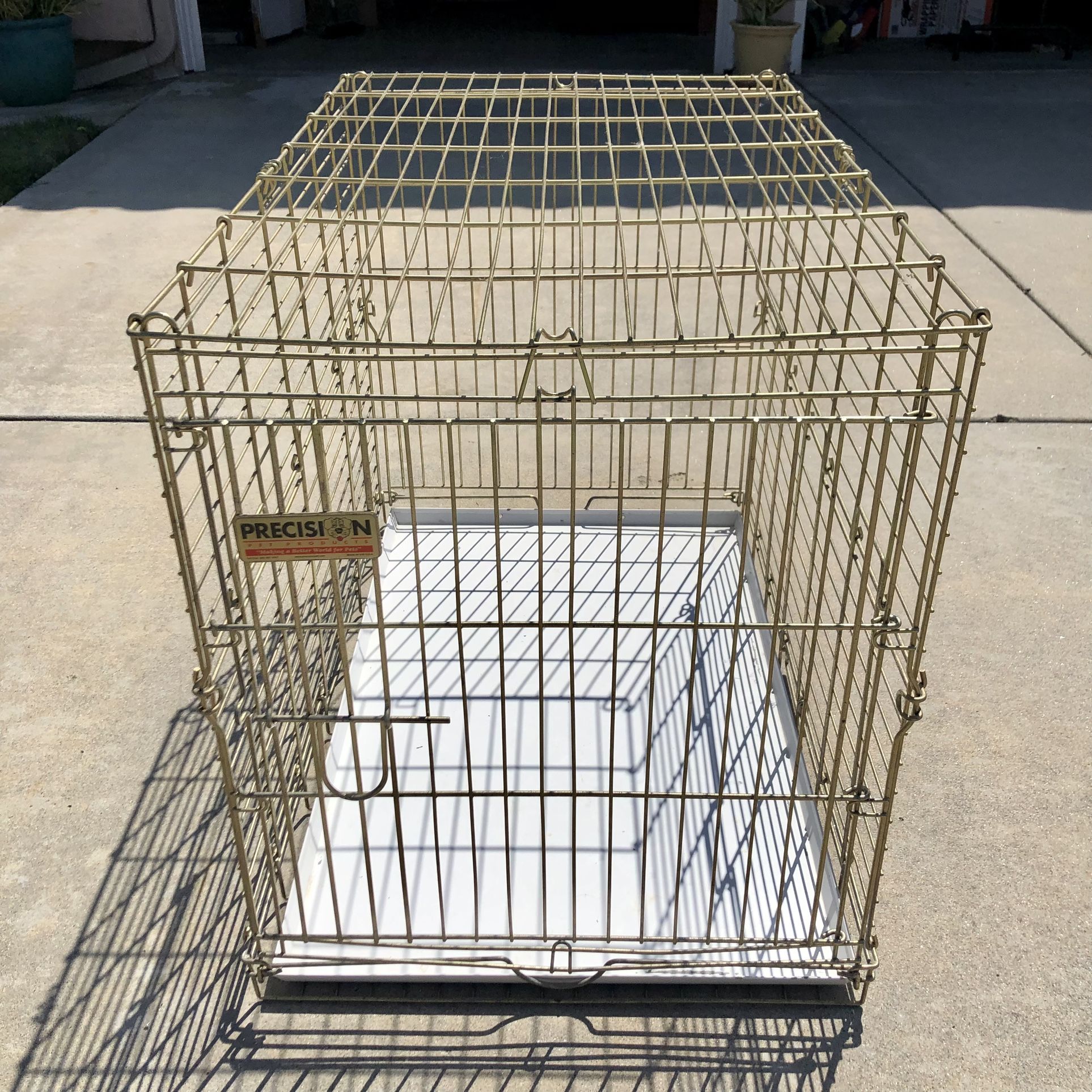 Nice, metal dog crate kennel cage and puppy gates