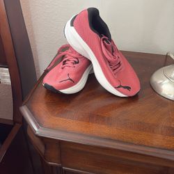 Puma Tennis Shoes 