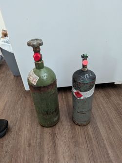 Nitrogen oxygen and acetylene tanks