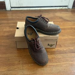 Doc Martens Leather Oxford Size 9
