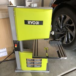 Ryobi 9 Inch Bandsaw BS904G No Box