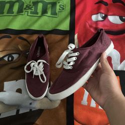 Divided Women’s Shoes