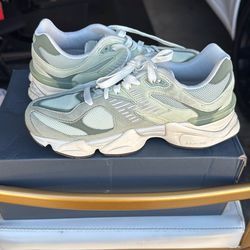 Women’s New Balance Shoes