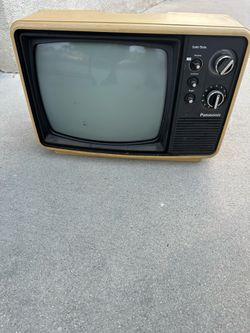 Panasonic T.V $25