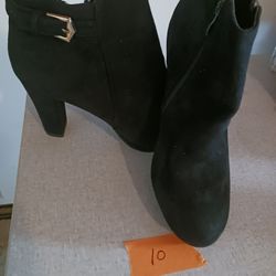 Black Boots With Heel