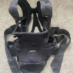 Baby Bjorn Harness Carrier - Gray
