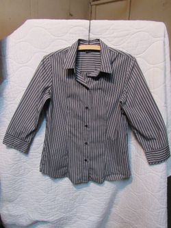 Gray And White Striped Button Up 3/4 Sleeve