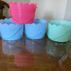 4 Beautiful  Baskets