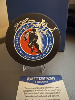 Mike Bolt “Cup Keeper” HOF Logo Puck Beckett COA