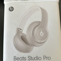 Headphones Beats Studio Pros 