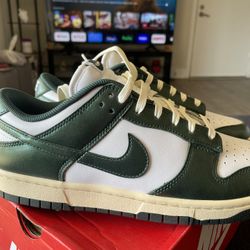 W nike DUNK LOW